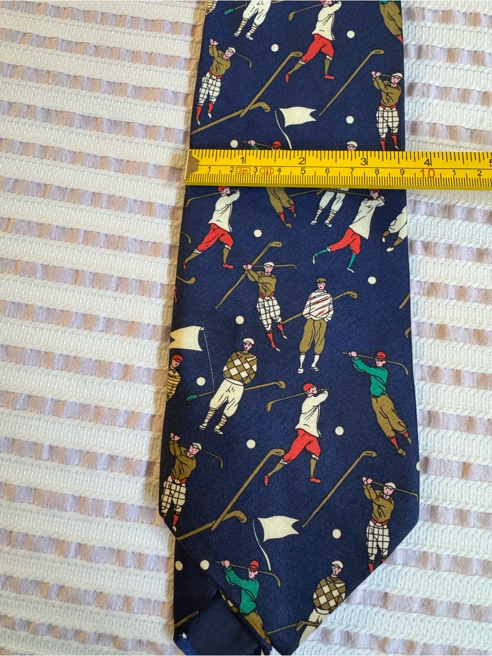 Italian silk tie - golf motif
